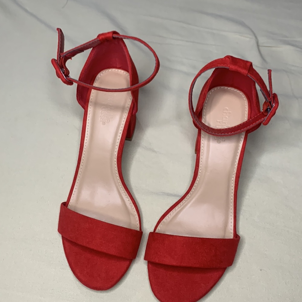 Heels - Picture 2 of 2